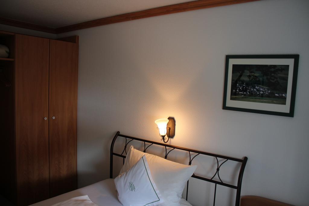 Wuellner'S Landgasthof Schmallenberg Room photo